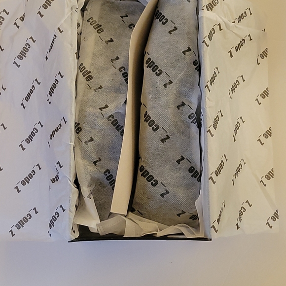 Z_Code_Z Flat Shoes With Chunky Chain - Picture 8 of 10